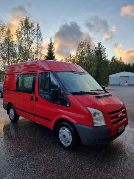 Ford Transit Raasepori - valokuva 1