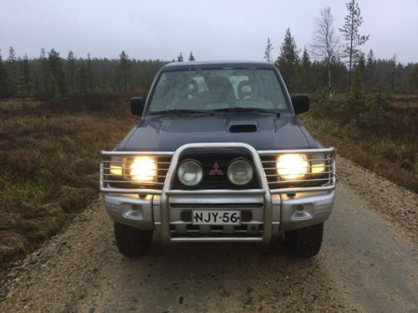 Mitsubishi Pajero Muonio - valokuva 2