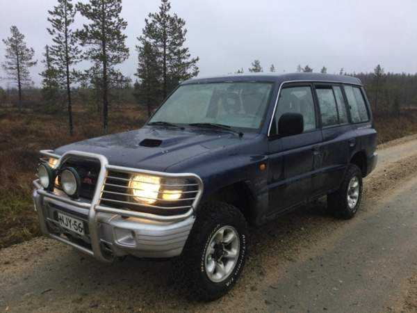 Mitsubishi Pajero Muonio - valokuva 1