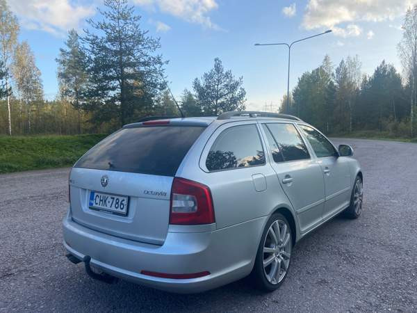 Skoda Octavia Вантаа - изображение 4