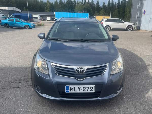 Toyota Avensis Espoo - photo 8