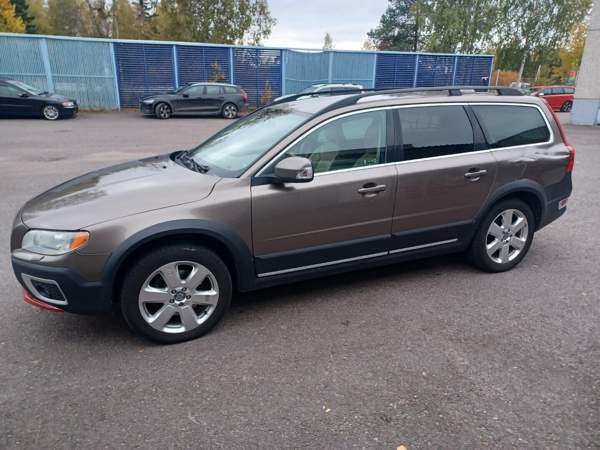 Volvo XC70 Glebychevo - valokuva 7