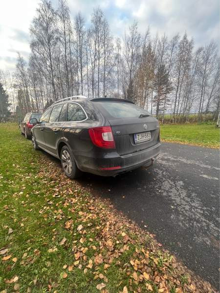 Skoda Superb Laihia - valokuva 5