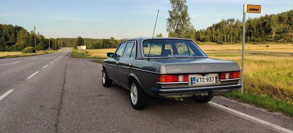 Mercedes-Benz 300 Lovisa - valokuva 3