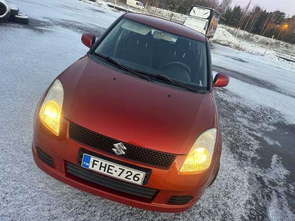 Suzuki Swift Helsinki - photo 1