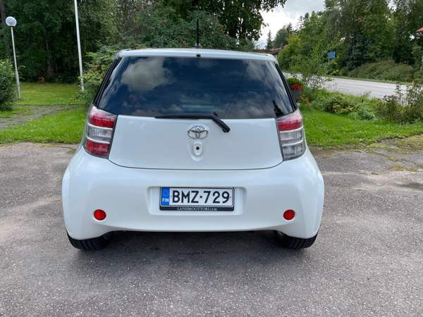 Toyota Iq Мянтсяля - изображение 2