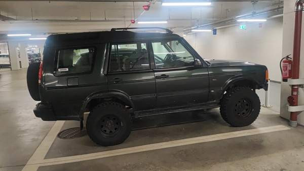 Land Rover Discovery Yloejaervi - valokuva 7