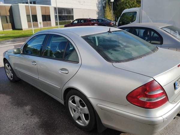 Mercedes-Benz E Jaemsae - valokuva 3