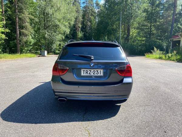 BMW 320 Joensuu - valokuva 8