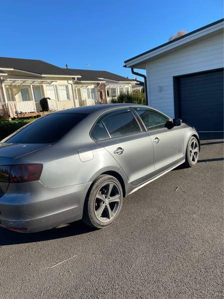 Volkswagen Jetta Tervola - valokuva 6