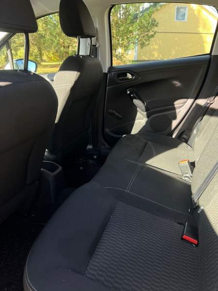 Peugeot 208 Kannus - изображение 7