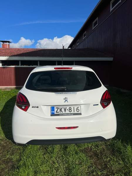 Peugeot 208 Kannus - изображение 4