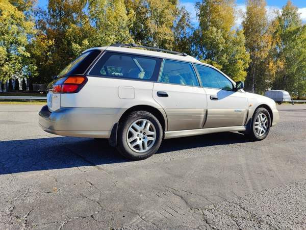 Subaru Legacy Тампере - изображение 6