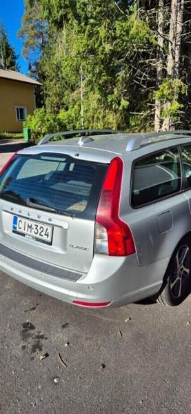 Volvo V50 Хювинкяя - изображение 3