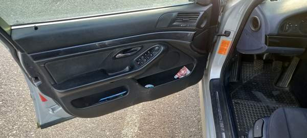 BMW 525 Йоэнсуу - изображение 8