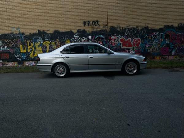 BMW 525 Йоэнсуу - изображение 5