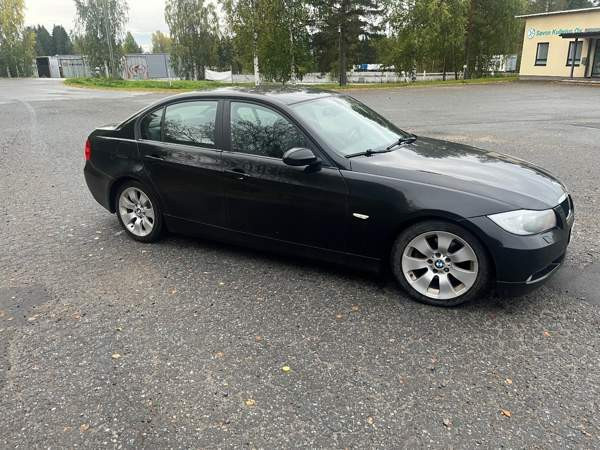 BMW 325 Mikkeli - valokuva 3