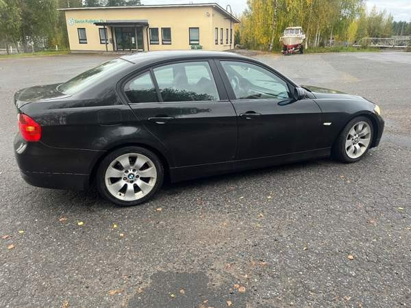 BMW 325 Mikkeli - valokuva 6