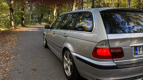 BMW 330 Райсио - изображение 6