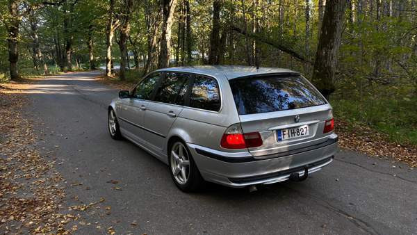 BMW 330 Raisio - valokuva 5