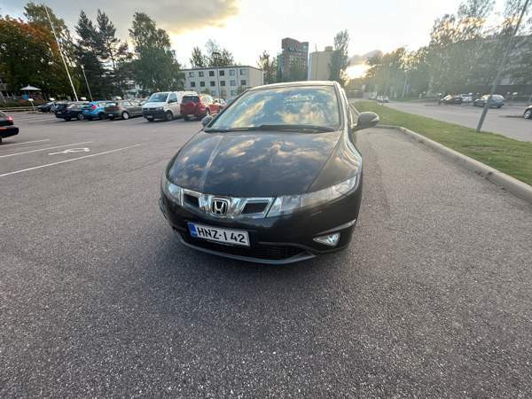 Honda Civic Vantaa - valokuva 2