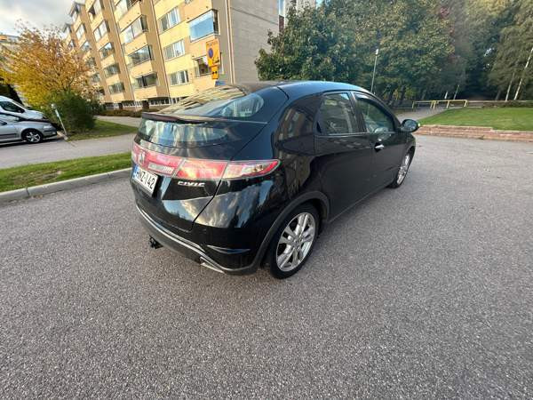 Honda Civic Vantaa - valokuva 5