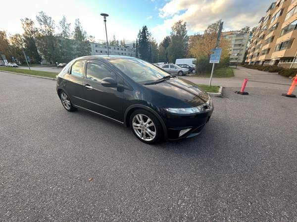 Honda Civic Vantaa - valokuva 3