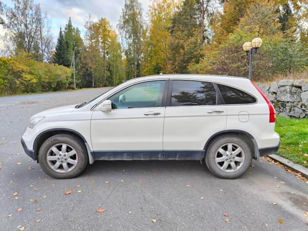 Honda CR-V Haemeenlinna - valokuva 2