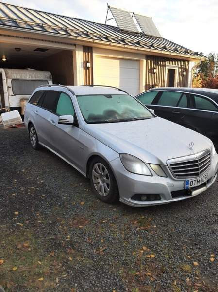 Mercedes-Benz E Сейняйоки - изображение 1