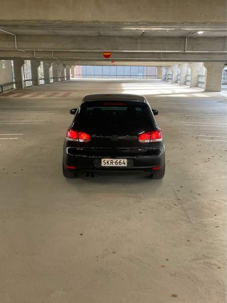 Volkswagen Golf Turtkul - valokuva 5