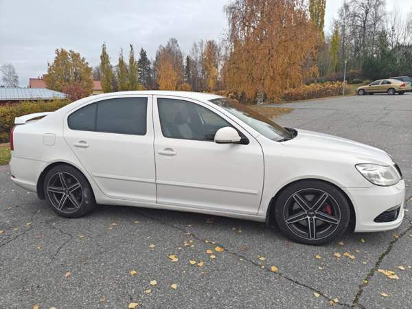 Skoda Octavia Joensuu - valokuva 2