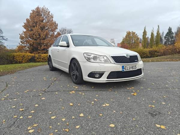 Skoda Octavia Joensuu - valokuva 1