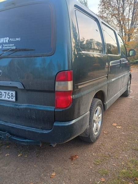 Toyota Hiace Kouvola - valokuva 3