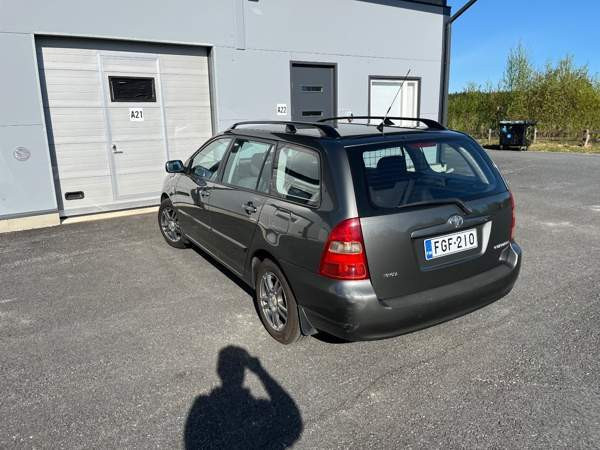 Toyota Corolla Kontiolahti - valokuva 3