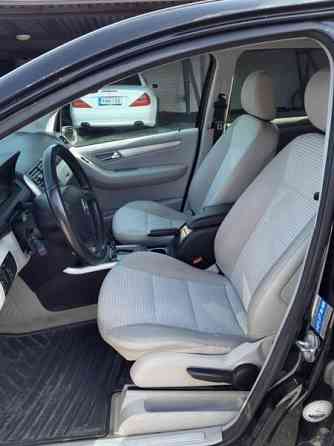 Mercedes-Benz A Nakkila