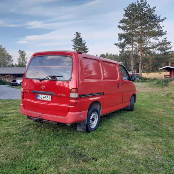 Toyota Hiace Haapajärvi - valokuva 8