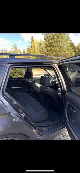 BMW 320 Glebychevo - valokuva 4