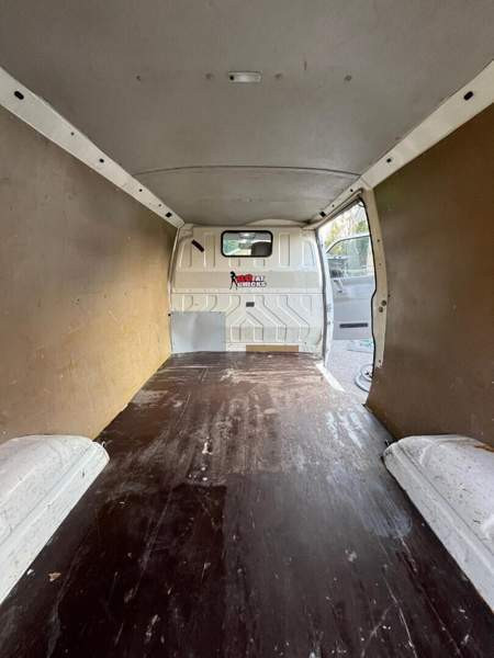 Volkswagen Transporter Joensuu - valokuva 7