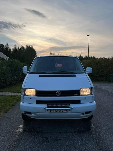 Volkswagen Transporter Joensuu - valokuva 6