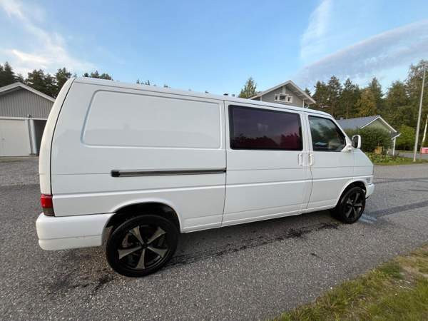 Volkswagen Transporter Joensuu - valokuva 3