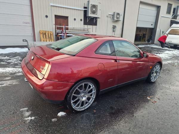 Alfa Romeo GTV Pirkkala - изображение 3