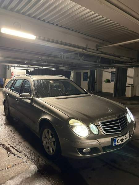 Mercedes-Benz 320 Nokia - valokuva 1