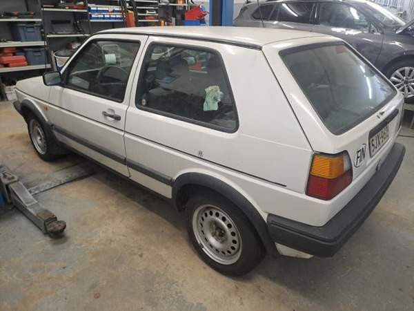 Volkswagen Golf Мянтсяля - изображение 4