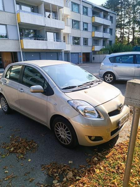 Toyota Yaris Kuopio - valokuva 1