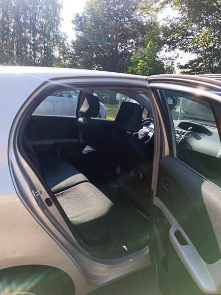 Toyota Yaris Kuopio - valokuva 6