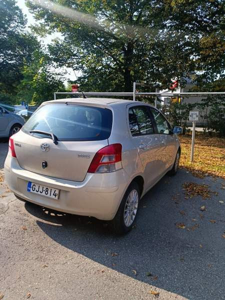 Toyota Yaris Kuopio - valokuva 4