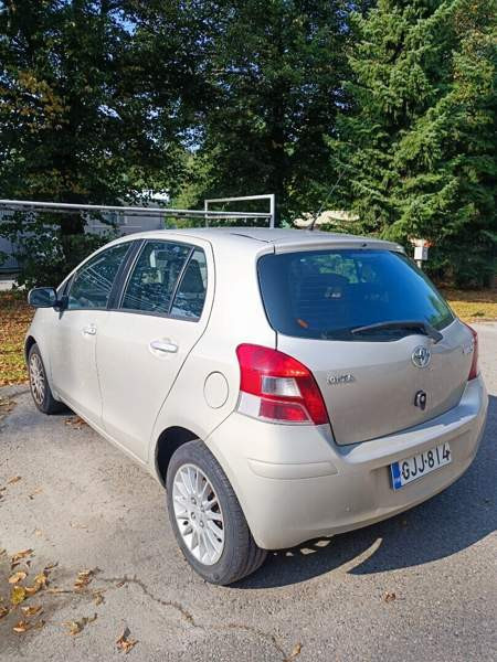 Toyota Yaris Kuopio - valokuva 3