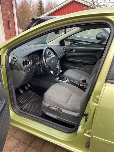 Ford Focus Espoo - valokuva 7