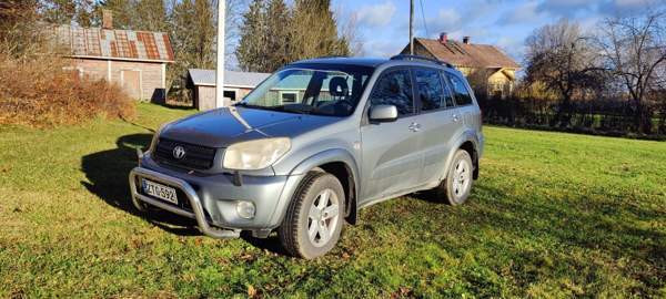 Toyota RAV4 Lempäälä - valokuva 6
