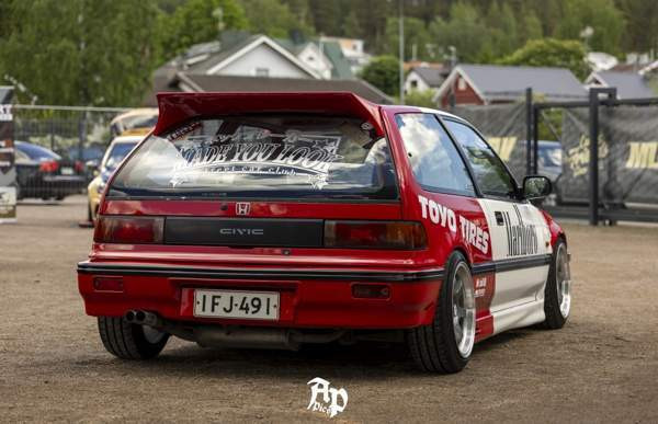 Honda Civic Turtkul - valokuva 3